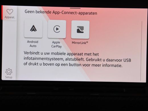 Volkswagen Golf Variant 1.5 eTSI R-Line Business | Panoramadak | Sportstoelen | Adaptive cruise | Stuur/stoel ver... ActivLease financial lease