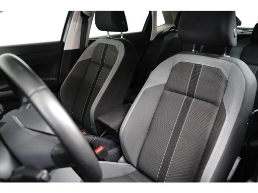 Volkswagen Polo 1.0 TSI Life Edition l Matrix LED l Dodehoek Assistent l Elektr. Inklap. Spiegels l Parkeersensor... ActivLease financial lease