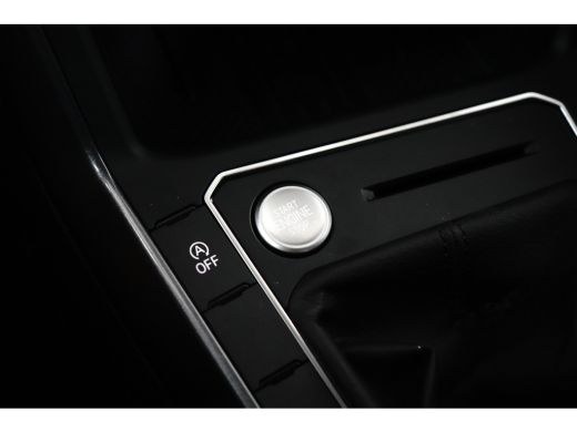 Volkswagen Polo 1.0 TSI Life Edition l Matrix LED l Dodehoek Assistent l Elektr. Inklap. Spiegels l Parkeersensor... ActivLease financial lease
