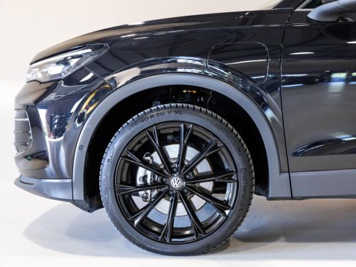 Volkswagen Tiguan 1.5 eHybrid Life Edition / 204pk / SoH 100% / Achteruitrij camera / Dodehoek herkenning / CarPlay / ActivLease financial lease
