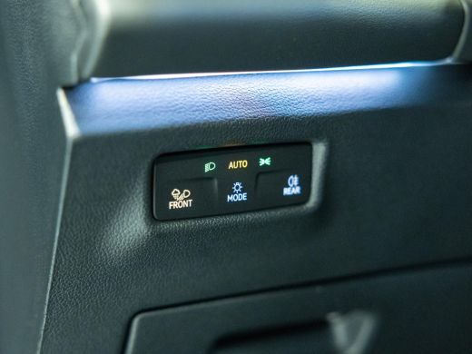 Volkswagen Tiguan 1.5 eHybrid Life Edition / 204pk / SoH 100% / Achteruitrij camera / Dodehoek herkenning / CarPlay / ActivLease financial lease