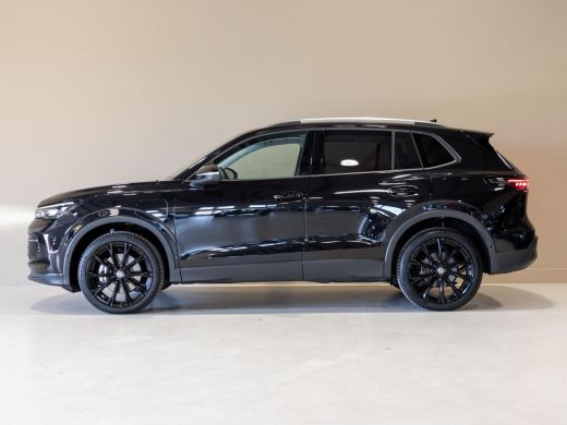Volkswagen Tiguan 1.5 eHybrid Life Edition / 204pk / SoH 100% / Achteruitrij camera / Dodehoek herkenning / CarPlay / ActivLease financial lease