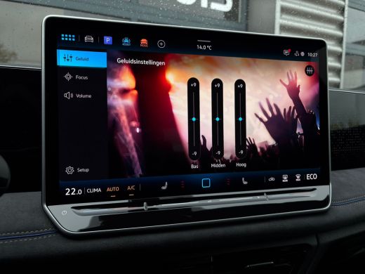 Volkswagen Tiguan R-Line Edition - eHybrid | 'App-Connect' draadloze smartphone integratie | Achteruitrijcamera (Re... ActivLease financial lease