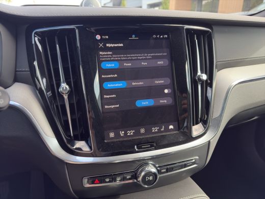 Volvo  V60 2.0 T6 Plug-in hybrid AWD Ultra Dark | Bower & Wilkins | Massage stoelen voor | 360 Camera | Schu... ActivLease financial lease
