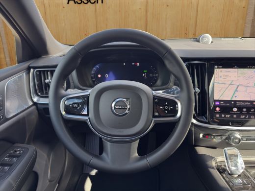 Volvo  V60 2.0 T6 Plug-in hybrid AWD Ultra Dark | Bower & Wilkins | Massage stoelen voor | 360 Camera | Schu... ActivLease financial lease