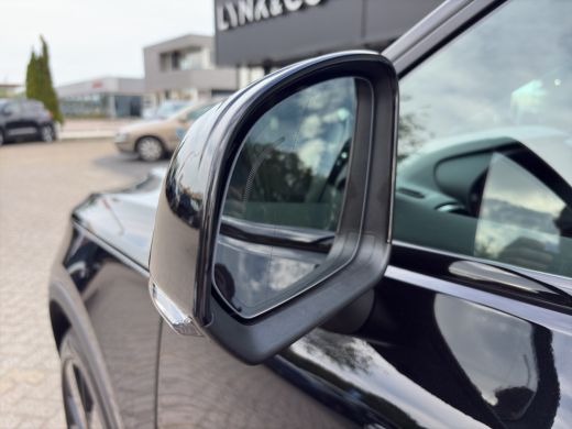 Volvo  XC40 2.0 B4 Plus Black Edition | BLIS | Stoel + Stuur Verwarming | Harman Kardon | 360 Camera | Trekha... ActivLease financial lease