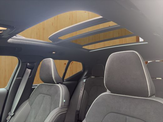 Volvo  XC40 2.0 B4 Plus Black Edition | BLIS | Stoel + Stuur Verwarming | Harman Kardon | 360 Camera | Trekha... ActivLease financial lease