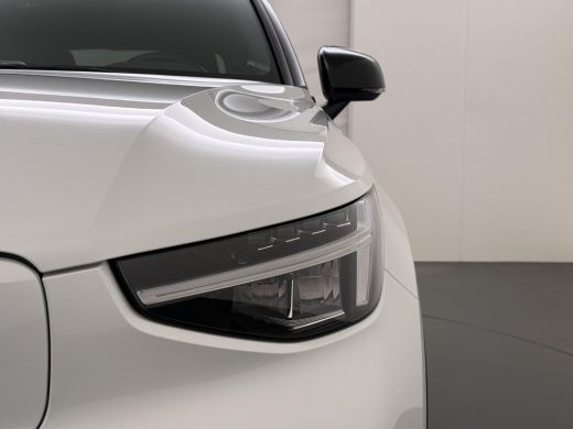 Volvo  XC40 Single Motor Plus 69 kWh VAN:33.900,- VOOR:30.440,- UW HERFSTVOORDEEL:3.460,- SOH 93% | ELEKTRISC... ActivLease financial lease