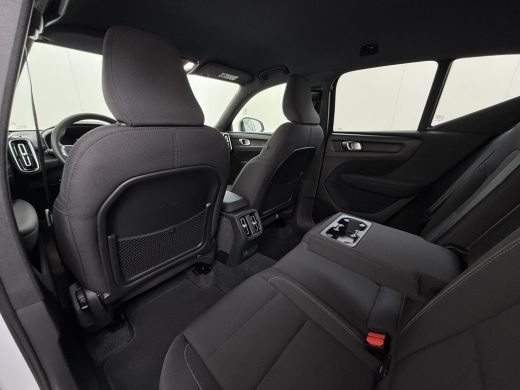 Volvo  XC40 Single Motor Plus 69 kWh VAN:33.900,- VOOR:30.440,- UW HERFSTVOORDEEL:3.460,- SOH 93% | ELEKTRISC... ActivLease financial lease