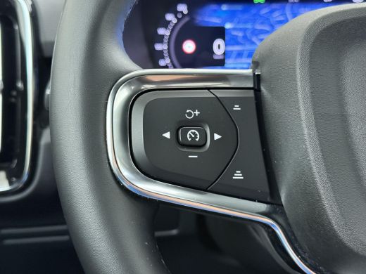 Volvo  XC40 Single Motor Plus 69 kWh VAN:33.900,- VOOR:30.440,- UW HERFSTVOORDEEL:3.460,- SOH 93% | ELEKTRISC... ActivLease financial lease