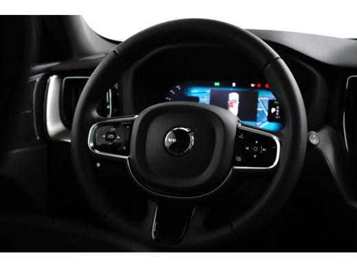 Volvo  XC60 2.0 Recharge T6 AWD Black Edition | Luchtvering | Pano | 360 | Head-up | Harman/Kardon ActivLease financial lease