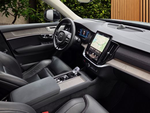 Volvo  XC90 2.0 T8 Plug-in hybrid AWD Ultra Dark | Luchtvering | Bowers&Wilkins | Trekhaak | Massage/ventilatie ActivLease financial lease