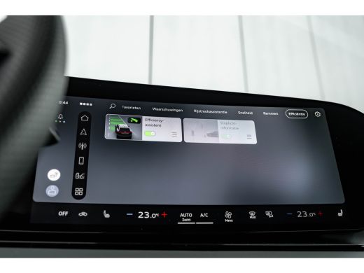 Audi Q6 e-tron S edition 83 kWh / 252 pk | Adaptive air suspension | Adaptive cruise control | Audi sound system ActivLease financial lease