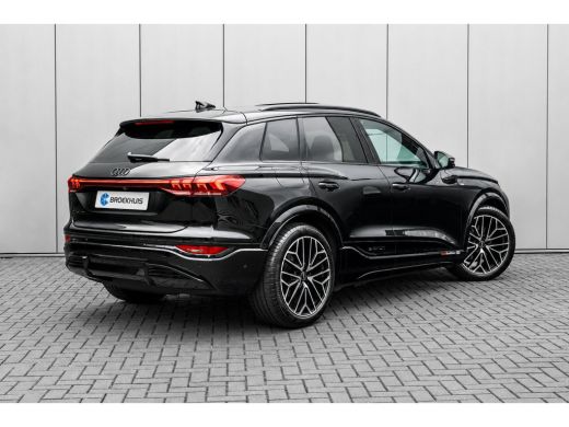 Audi Q6 e-tron S edition 83 kWh / 252 pk | Adaptive air suspension | Adaptive cruise control | Audi sound system ActivLease financial lease