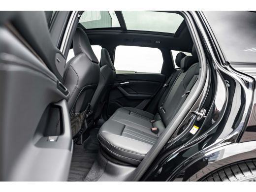 Audi Q6 e-tron S edition 83 kWh / 252 pk | Adaptive air suspension | Adaptive cruise control | Audi sound system ActivLease financial lease