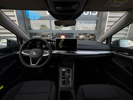 Volkswagen Golf Life Edition eHybrid | 'App-Connect' draadloze smartphone integratie | Achterbank in ongelijke de... ActivLease financial lease