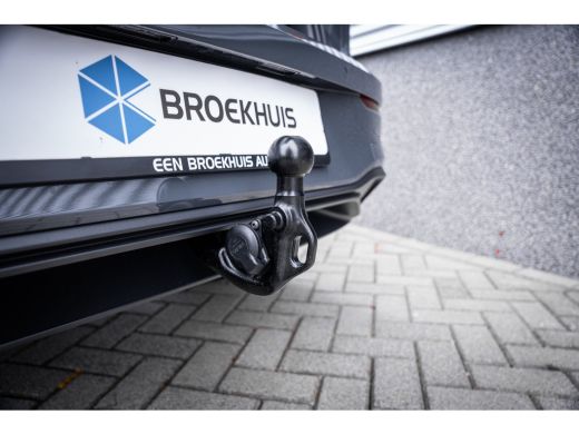 Volkswagen Golf Life Edition eHybrid | 'App-Connect' draadloze smartphone integratie | Achterbank in ongelijke de... ActivLease financial lease