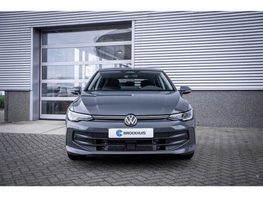 Volkswagen Golf Life Edition eHybrid | 'App-Connect' draadloze smartphone integratie | Achterbank in ongelijke de... ActivLease financial lease