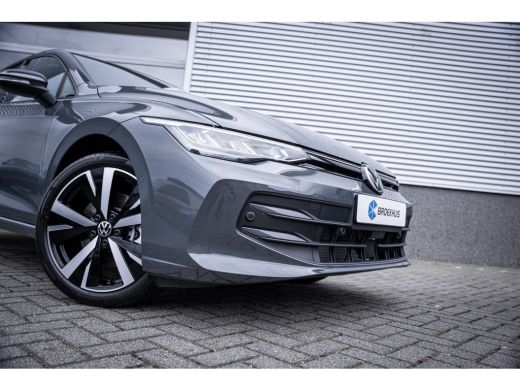 Volkswagen Golf Life Edition eHybrid | 'App-Connect' draadloze smartphone integratie | Achterbank in ongelijke de... ActivLease financial lease