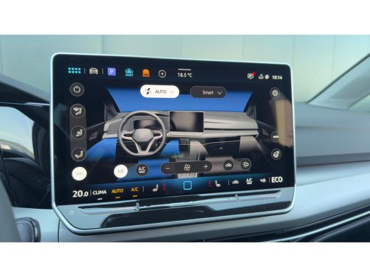 Volkswagen Golf Life Edition eHybrid | 'App-Connect' draadloze smartphone integratie | Achterbank in ongelijke de... ActivLease financial lease