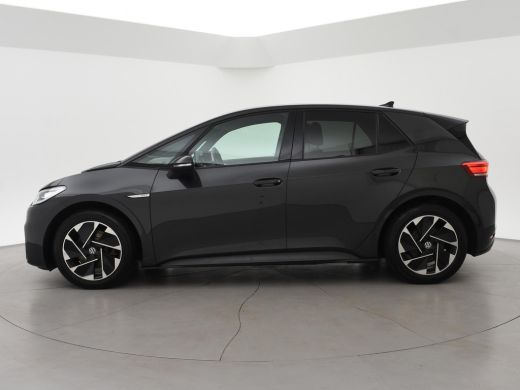 Volkswagen ID.3 PRO 58 KWH + SFEERVERLICHTING | ADAPTIVE CRUISE | 18 INCH | CAMERA | STOEL/STUURVERW. | CARPLAY ActivLease financial lease