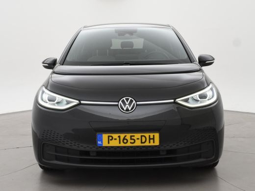 Volkswagen ID.3 PRO 58 KWH + SFEERVERLICHTING | ADAPTIVE CRUISE | 18 INCH | CAMERA | STOEL/STUURVERW. | CARPLAY ActivLease financial lease