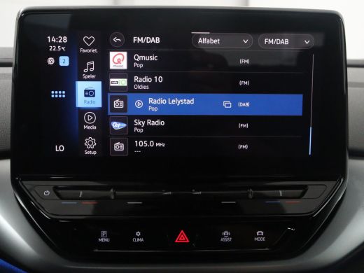 Volkswagen ID.4 | SOH 93,8% | Adaptive cruise | Lane assist | Park assist | Climate control | Navigatie | CarPlay... ActivLease financial lease