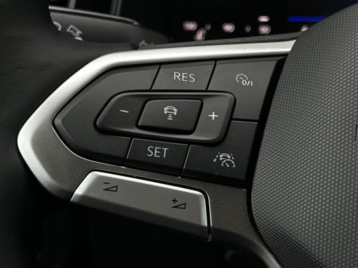 Volkswagen Polo Life Edition | 'App-Connect' smartphone integratie | Airconditioning automatisch (Climatronic), 2... ActivLease financial lease