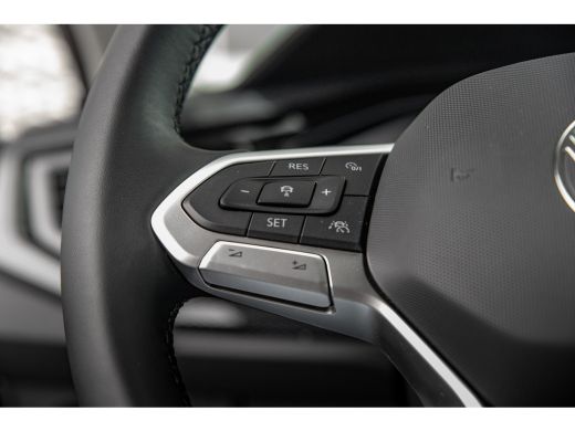 Volkswagen Polo Life Edition | 'App-Connect' smartphone integratie | Airconditioning automatisch (Climatronic), 2... ActivLease financial lease