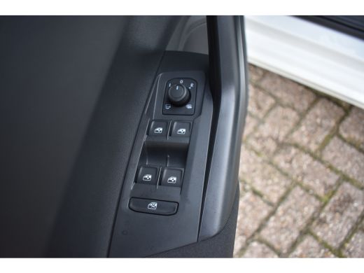 Volkswagen Polo Life Edition | 'App-Connect' smartphone integratie | Buitenspiegels elektrisch instel- verwarm- e... ActivLease financial lease