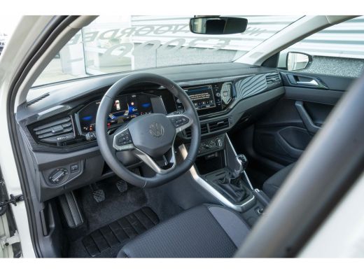 Volkswagen Polo Life Edition | 'App-Connect' smartphone integratie | Buitenspiegels elektrisch instel- verwarm- e... ActivLease financial lease