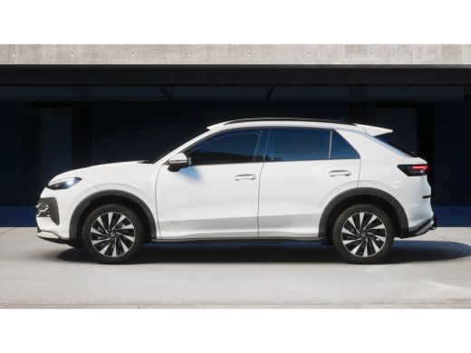 Volkswagen T-Roc Life Edition | 'App-Connect' draadloze smartphone integratie | 30,5 cm display met 2D en 3D weerg... ActivLease financial lease