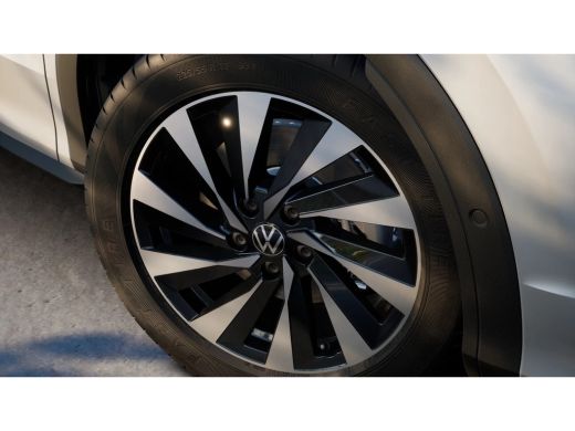 Volkswagen T-Roc Life Edition | 'App-Connect' draadloze smartphone integratie | 30,5 cm display met 2D en 3D weerg... ActivLease financial lease