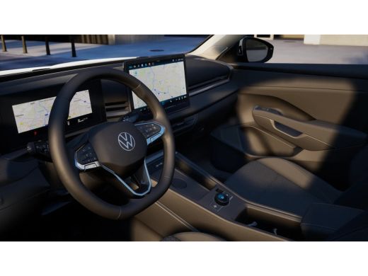 Volkswagen T-Roc Life Edition | 'App-Connect' draadloze smartphone integratie | 30,5 cm display met 2D en 3D weerg... ActivLease financial lease