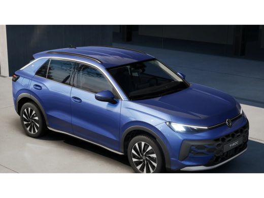 Volkswagen T-Roc Life Edition | 'App-Connect' draadloze smartphone integratie | 30,5 cm display met 2D en 3D weerg... ActivLease financial lease