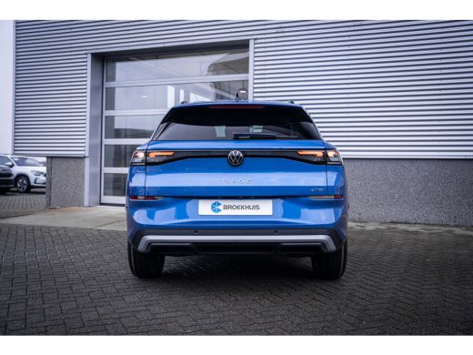Volkswagen T-Roc Life First Edition | 'App-Connect' draadloze smartphone integratie | Automatische afstandsregelin... ActivLease financial lease