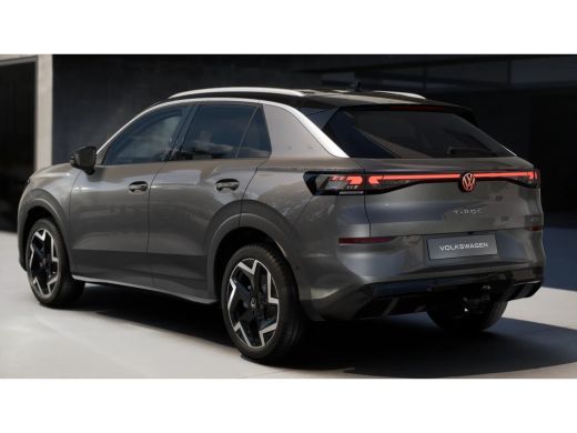Volkswagen T-Roc R-Line Edition | 'App-Connect' draadloze smartphone integratie | 30,5 cm display met 2D en 3D wee... ActivLease financial lease