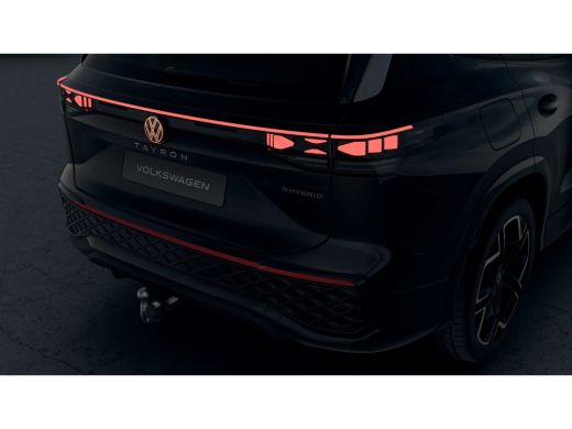 Volkswagen Tayron R-Line Edition | 'App-Connect' draadloze smartphone integratie | Automatische afstandsregeling (A... ActivLease financial lease