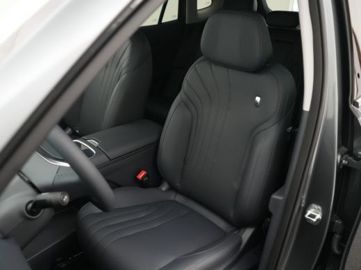 Geely Starray EM-i 1.5 Max+ 29,8 kWh | 136km WLTP | Full Options | Panoramadak | Flyme Audio | 360&deg; Camera | ActivLease financial lease