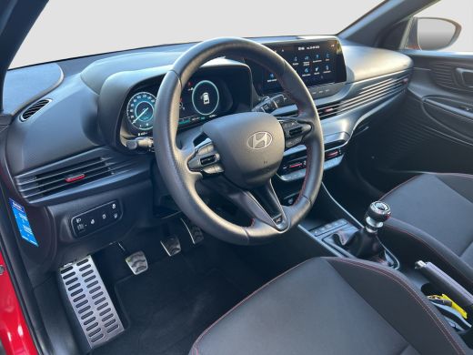 Hyundai i20 1.0 T-GDI 100pk N-Line | Camera | Carplay | Premium audio | Cruise controle | Navigatie | 17'' ve... ActivLease financial lease