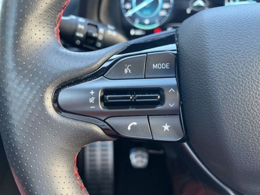 Hyundai i20 1.0 T-GDI 100pk N-Line | Camera | Carplay | Premium audio | Cruise controle | Navigatie | 17'' ve... ActivLease financial lease