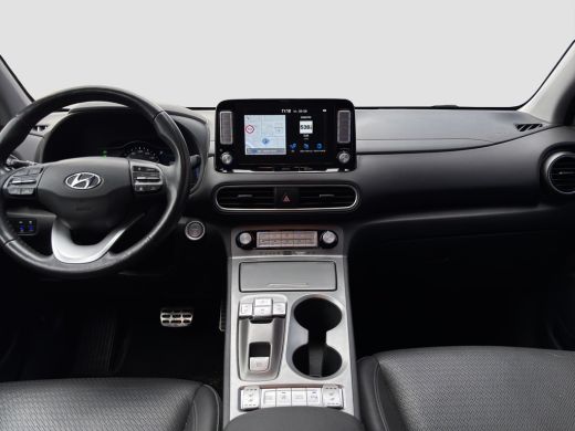 Hyundai Kona Premium 64 kWh | Stoelventilatie | Adap. Cruise | Leder | Adap. Cruise | Apple Carplay ActivLease financial lease