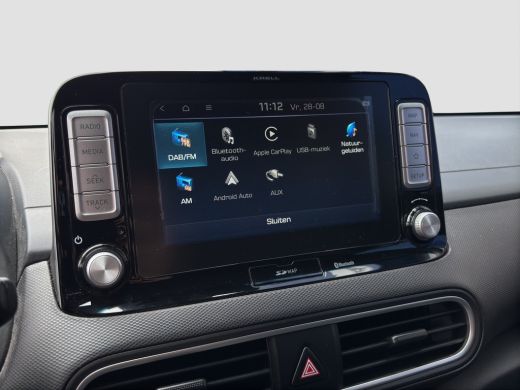 Hyundai Kona Premium 64 kWh | Stoelventilatie | Adap. Cruise | Leder | Adap. Cruise | Apple Carplay ActivLease financial lease