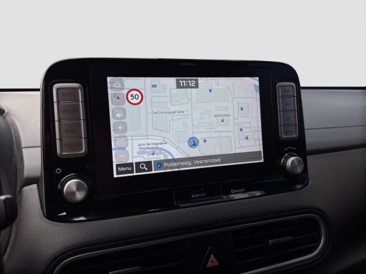 Hyundai Kona Premium 64 kWh | Stoelventilatie | Adap. Cruise | Leder | Adap. Cruise | Apple Carplay ActivLease financial lease