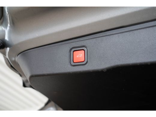 Jeep Avenger 1.2 e-Hybrid Summit | Tot 8 Jaar Garantie | Navigatie | Camera | Keyless | Elektrische Achterklep... ActivLease financial lease
