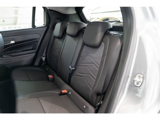 Jeep Avenger 1.2 e-Hybrid Summit | Tot 8 Jaar Garantie | Navigatie | Camera | Keyless | Elektrische Achterklep... ActivLease financial lease