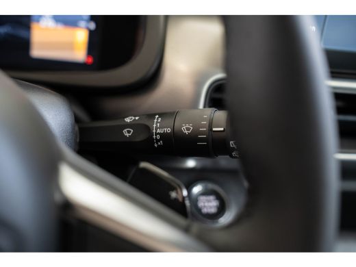 Jeep Avenger 1.2 e-Hybrid Summit | Tot 8 Jaar Garantie | Voorruit verwarming | Camera | Navigatie | Keyless | ... ActivLease financial lease