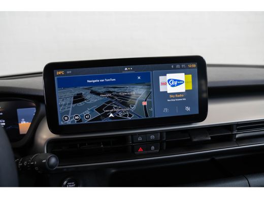 Jeep Avenger 1.2 e-Hybrid Summit | Tot 8 Jaar Garantie | Voorruit verwarming | Camera | Navigatie | Keyless | ... ActivLease financial lease