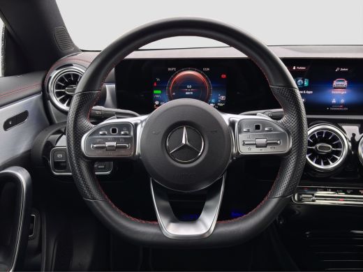 Mercedes-Benz CLA 250 e AMG Line | Trekhaak | Camera | Cruise Control | Sfeer Verlichting | ActivLease financial lease