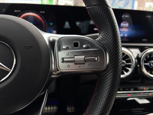 Mercedes-Benz CLA 250 e AMG Line | Trekhaak | Camera | Cruise Control | Sfeer Verlichting | ActivLease financial lease